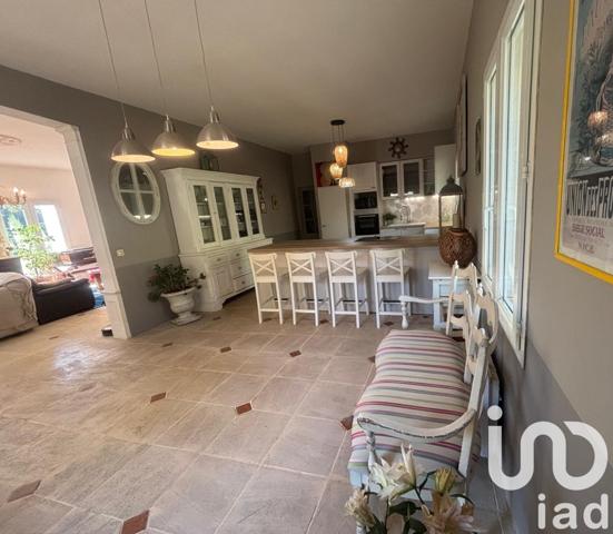 Maison de campagne 10 pièces de 284 m² à Manosque (04100)