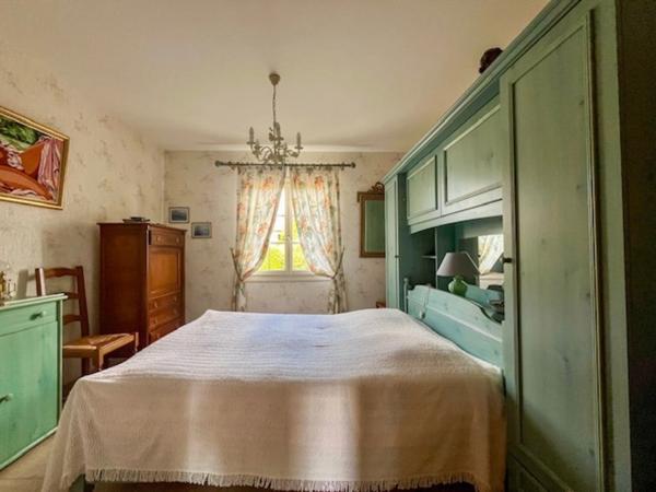 🏡 Maison familiale 7 pièces – 186 m² – Plain-pied – Terrain arboré de 2200 m² – AIRVAULT (Barroux)