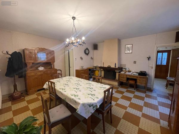 Maison à vendre à Le Grand-Lucé dans la Sarthe (72150), ref : 13816/1167   
BOURG