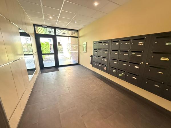 APPARTEMENT  F3  DE 56 M2 A ORLEANS 