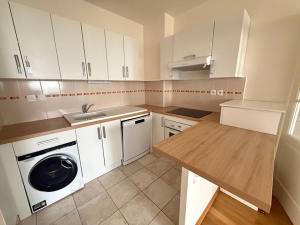 APPARTEMENT  F3  DE 56 M2 A ORLEANS 