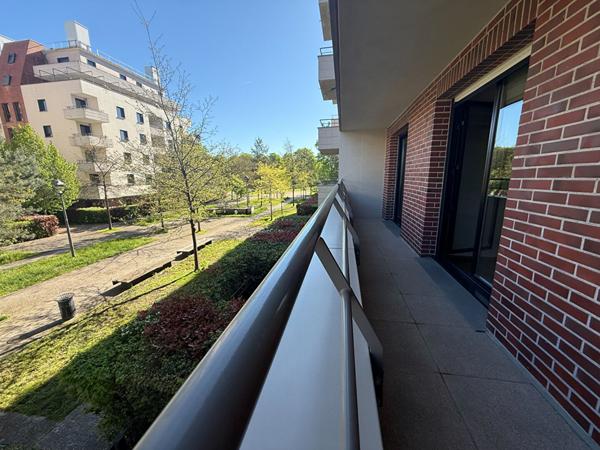 APPARTEMENT  F3  DE 56 M2 A ORLEANS 