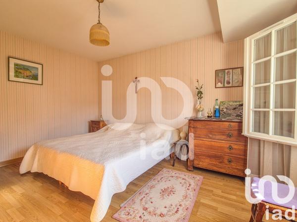 Maison traditionnelle 4 pièces de 86 m² à Aubergenville (78410)