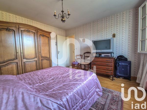 Maison traditionnelle 4 pièces de 86 m² à Aubergenville (78410)