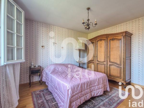 Maison traditionnelle 4 pièces de 86 m² à Aubergenville (78410)