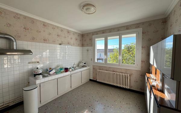 Maison à vendre    5 pièces •  Saint-Astier