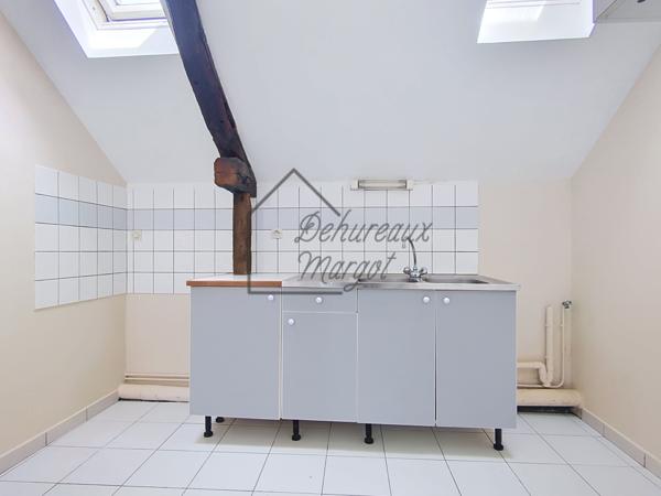 Appartement
         3 pièces
        - 76 m² 149 000 € *