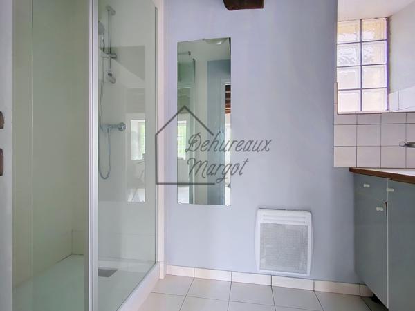Appartement
         3 pièces
        - 76 m² 149 000 € *