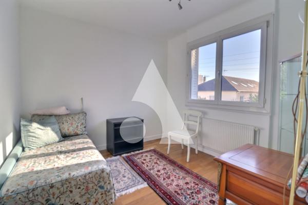 Maison 4 pièces 177.65 m2