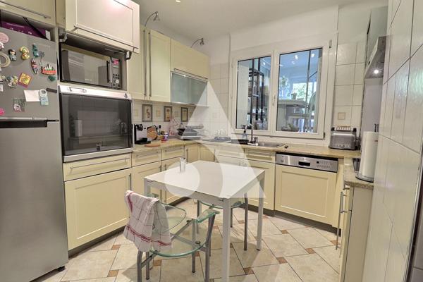 Maison 4 pièces 177.65 m2