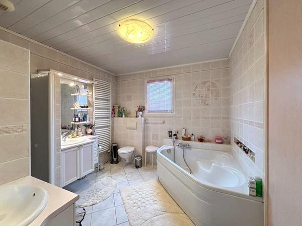 Maison 4 pièces - 133 m² Exclusivité efficity