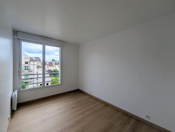 MAISONS-LAFFITTE - Appartement 3 ,pièces de 67 M² + Cave + Parking en sous-sol. , Maisons laffitte MAISONS-LAFFITTE - Appartement 3 ,pièces de 67 M² + Cave + Parking en sous-sol. , Maisons laffitte