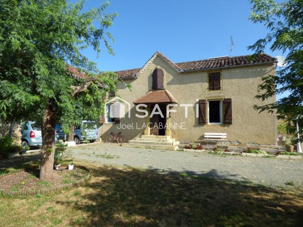 Maison de caractère de 250 m², au calme, 5 chambres, dépendances, terrain de 2 731 m²