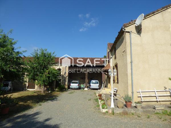 Maison de caractère de 250 m², au calme, 5 chambres, dépendances, terrain de 2 731 m²
