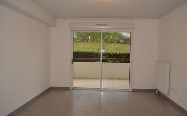 Appartement à vendre    2 pièces • 42,67 m2 Bassussarry