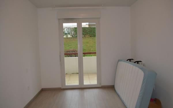 Appartement à vendre    2 pièces • 42,67 m2 Bassussarry