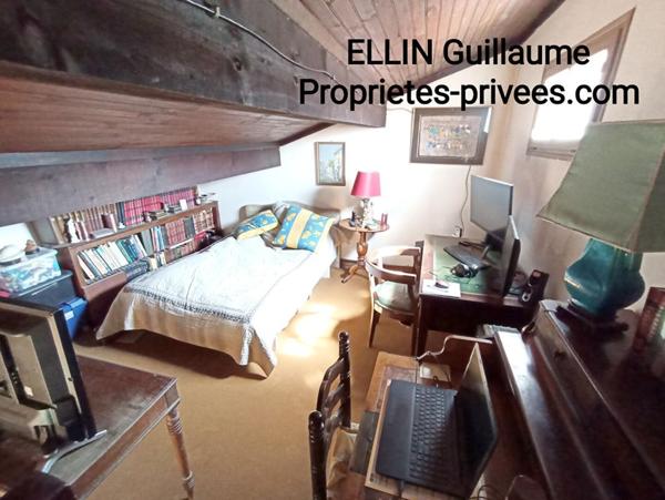 Mas 3 faces 128M2 à rénover 5000m2 terrain