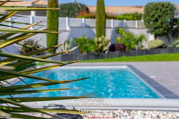 VAUX-SUR-MER  MAISON CONTEMPORAINE AVEC PISCINE - PROCHE COMMERCES ET PLAGE