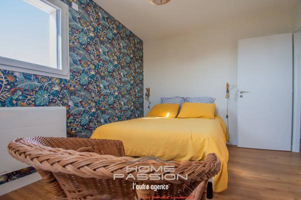 VAUX-SUR-MER  MAISON CONTEMPORAINE AVEC PISCINE - PROCHE COMMERCES ET PLAGE