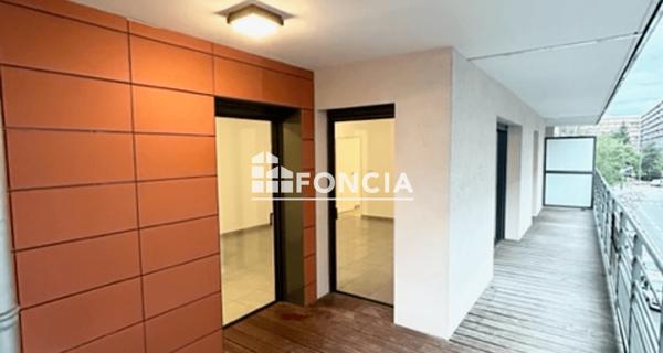 À vendre Appartement 2 pièces 49.71 m² - Saint-étienne 42000