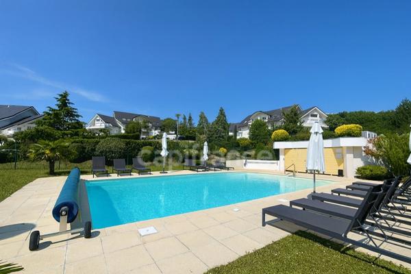 Appartement à vendre 4 pièces DIVONNE LES BAINS (01)