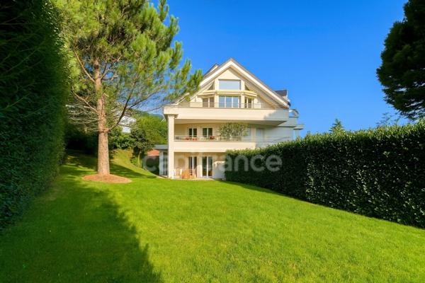 Appartement à vendre 4 pièces DIVONNE LES BAINS (01)