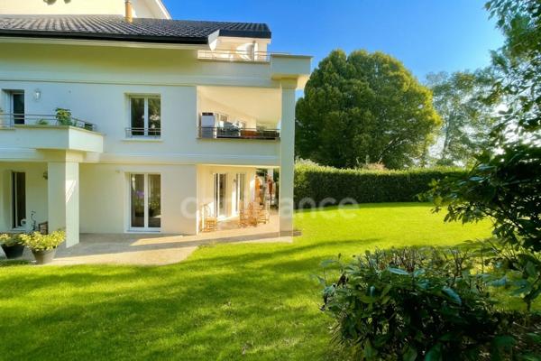 Appartement à vendre 4 pièces DIVONNE LES BAINS (01)