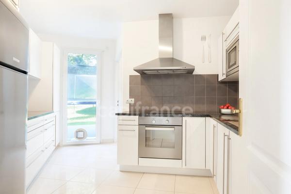 Appartement à vendre 4 pièces DIVONNE LES BAINS (01)