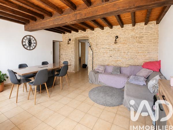 Maison à vendre 5 pièces 101 m² Saint-Martin-Belle-Roche