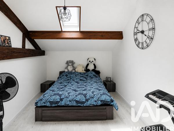 Maison à vendre 5 pièces 101 m² Saint-Martin-Belle-Roche