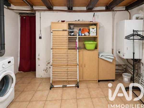 Maison à vendre 5 pièces 101 m² Saint-Martin-Belle-Roche