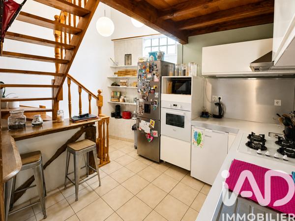 Maison à vendre 5 pièces 101 m² Saint-Martin-Belle-Roche