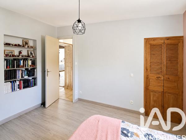 Maison à vendre 5 pièces 101 m² Saint-Martin-Belle-Roche