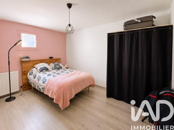 Maison à vendre 5 pièces 101 m² Saint-Martin-Belle-Roche
