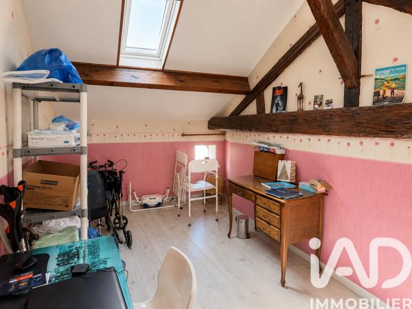 Maison à vendre 5 pièces 101 m² Saint-Martin-Belle-Roche