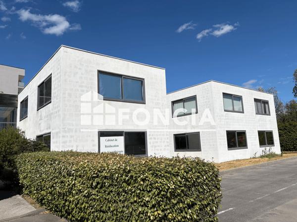 Location Local commercial 1 pièce 68 m² - 244 RUE CLAUDE FRANCOIS Montpellier 34080