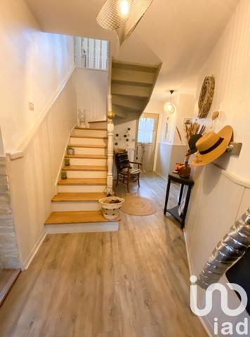 Longère 8 pièces de 219 m² à Pommeuse (77515)