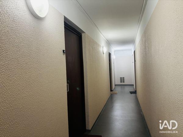Location studio 26 m² Lille