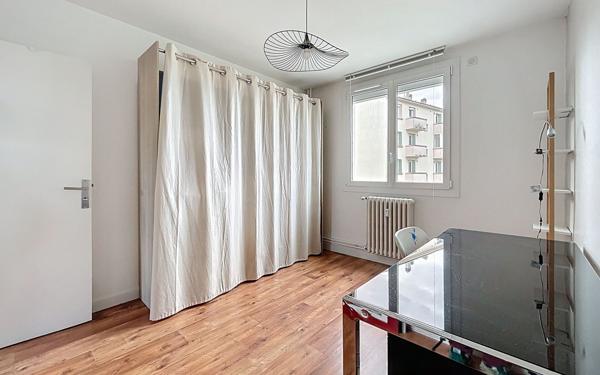 Appartement à louer    3 pièces • 70,20 m2 Valence