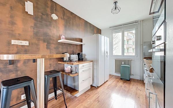 Appartement à louer    3 pièces • 70,20 m2 Valence