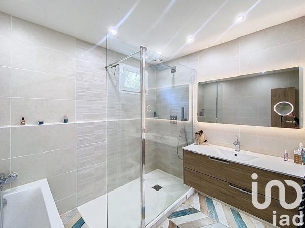 Maison à vendre 7 pièces 180 m² Chevry-Cossigny