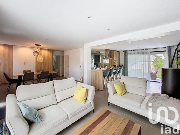 Maison à vendre 7 pièces 180 m² Chevry-Cossigny