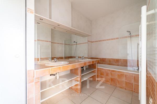 Appartement avec terrasse et vue