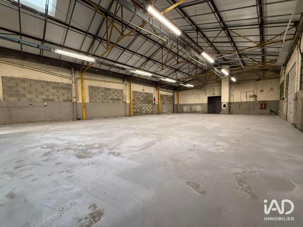 Local d’activité à vendre 232 m² Saint-Genest-Lerpt
