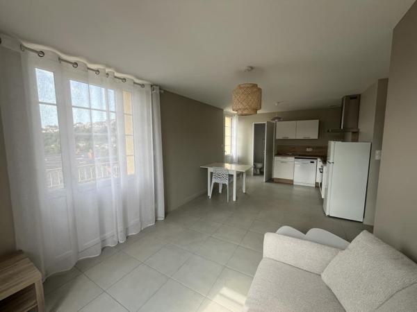 LOCATION T2 SEMI MEUBLE RODEZ SANS FRAIS D'AGENCE