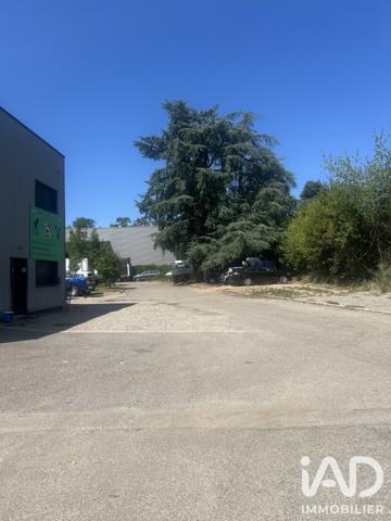 Murs commerciaux  à vendre 720 m² Saint-Priest