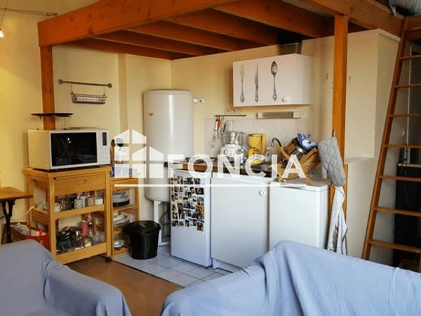 Location Studio meublé 21.36 m² - 12 RUE DU QUAI Lille 59000