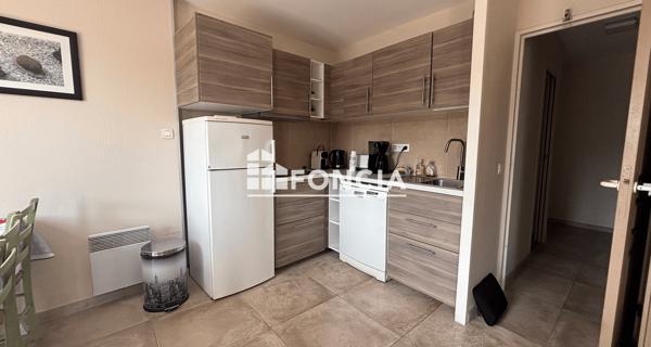 À vendre Appartement 3 pièces 49.8 m² - Six-fours-les-plages 83140