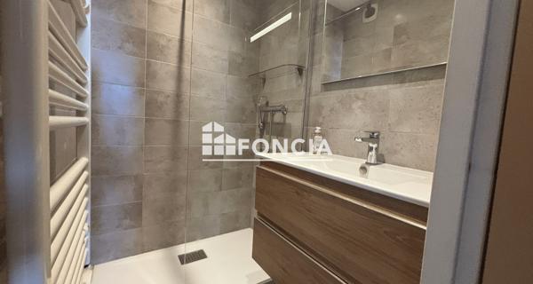 À vendre Appartement 3 pièces 49.8 m² - Six-fours-les-plages 83140