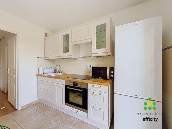 Appartement
         2 pièces
        - 49 m² Exclusivité 125 000 €*